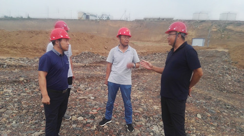 陜煤建設天工公司土建五部富油50萬噸/年煤焦油全項目管網及道路工程進展順利