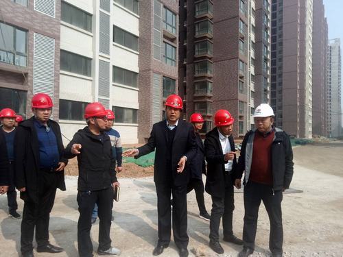 劉合理深入銅煤1#2#小區(qū)檢查指導工作