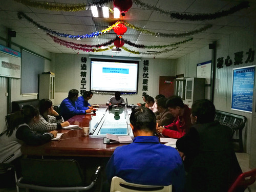 陜煤建設(shè)天工公司土建十五部職工專業(yè)知識課開講了