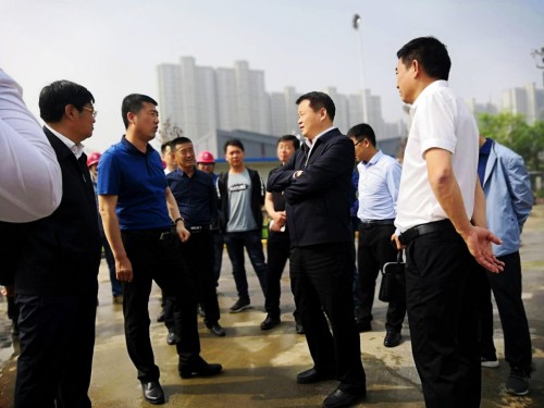 渭南市副市長(zhǎng)郭柱國(guó)一行蒞臨禮悅閣精品住宅小區(qū)項(xiàng)目檢查指導(dǎo)工作