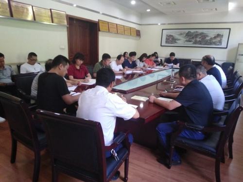 陜煤建設銅煤公司組織召開“不忘初心、牢記使命” 主題教育對照黨章黨規(guī)找差距專題會