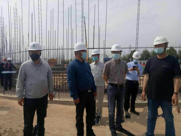 中儲糧西安分公司總經理戴中文、西安直屬庫總經理趙琳蒞臨天工公司中儲糧項目檢查指導工作