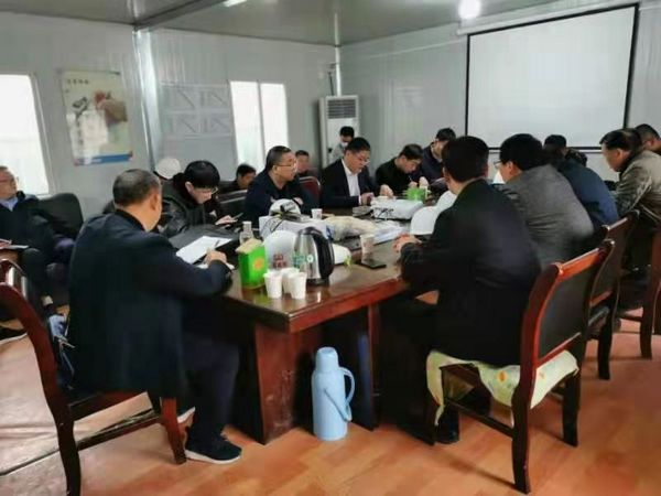 陜西省安委辦應急管理廳主任張衛華一行深入富秦馨苑5#樓施工現場檢查指導工作