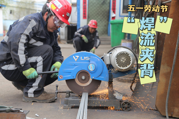 陜煤建設(shè)機(jī)電安裝公司：五一，施工現(xiàn)場(chǎng)勞動(dòng)美