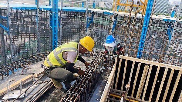 施工一線“最美夫妻檔”演繹不同的“5.20”