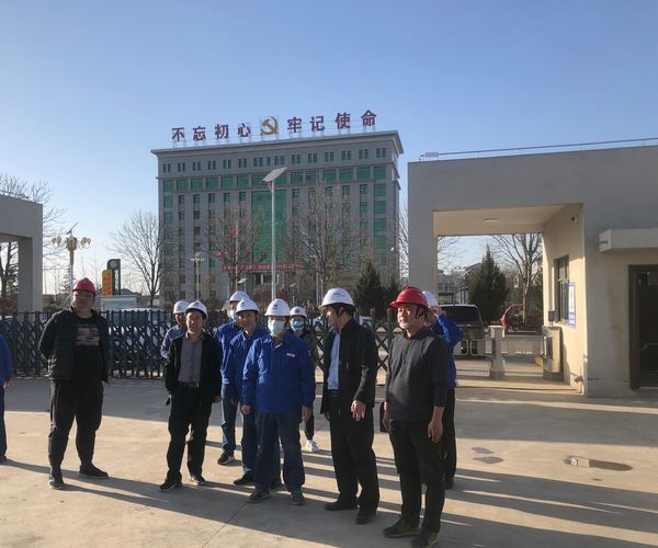 渭化集團(tuán)副總經(jīng)理趙亞周一行蒞臨陜煤建設(shè)天工公司承建的陜西渭河彬州30萬噸/年煤制乙二醇生活區(qū)項目二期工程檢查指導(dǎo)工作