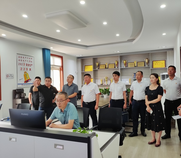 陜煤建設(shè)銅煤公司召開市級文明單位創(chuàng)建工作推進(jìn)會