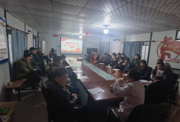 陜煤建設礦建二公司開展“健康知識送一線”志愿服務活動