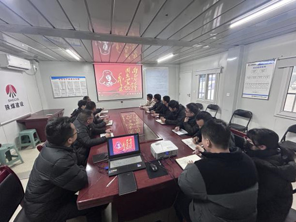 暖心三月學雷鋒 文明實踐我先行