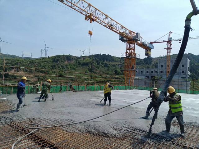 陜煤建設韓城分公司土建十一項目部：“雙輪驅”按下施工快鍵，“三維度”掀起建設熱潮