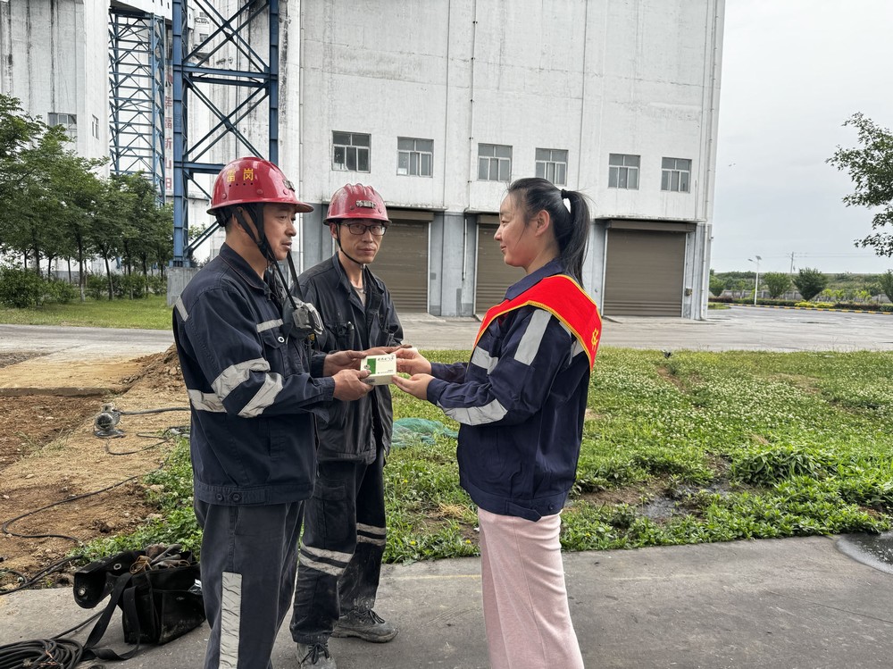 陜煤建設(shè)洗選煤運(yùn)營公司澄合山陽運(yùn)營項(xiàng)目部：備戰(zhàn)炙夏，降暑暖人心