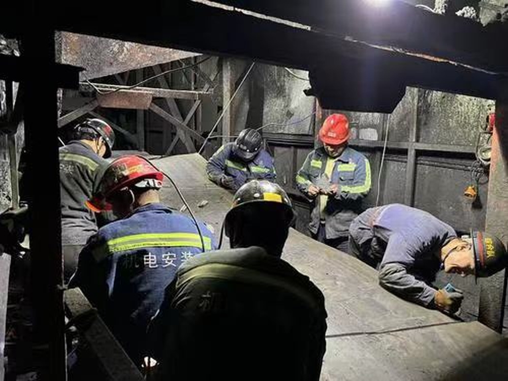 陜煤建設機電安裝公司建莊項目部：更新換“帶”，保礦井安全生產