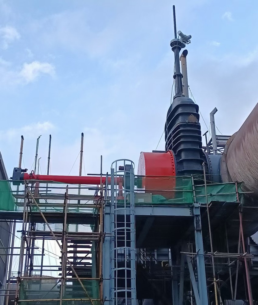 全力以赴！八小時圓滿完成煤氣管道DN2400帶壓開孔作業