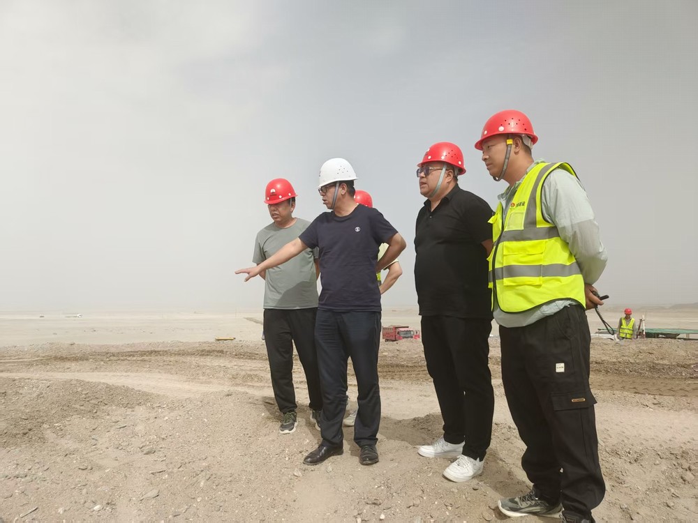 陜煤建設(shè)西北分公司新疆和田昆岡項目環(huán)境改善綜合治理二標段順利通過竣工驗收