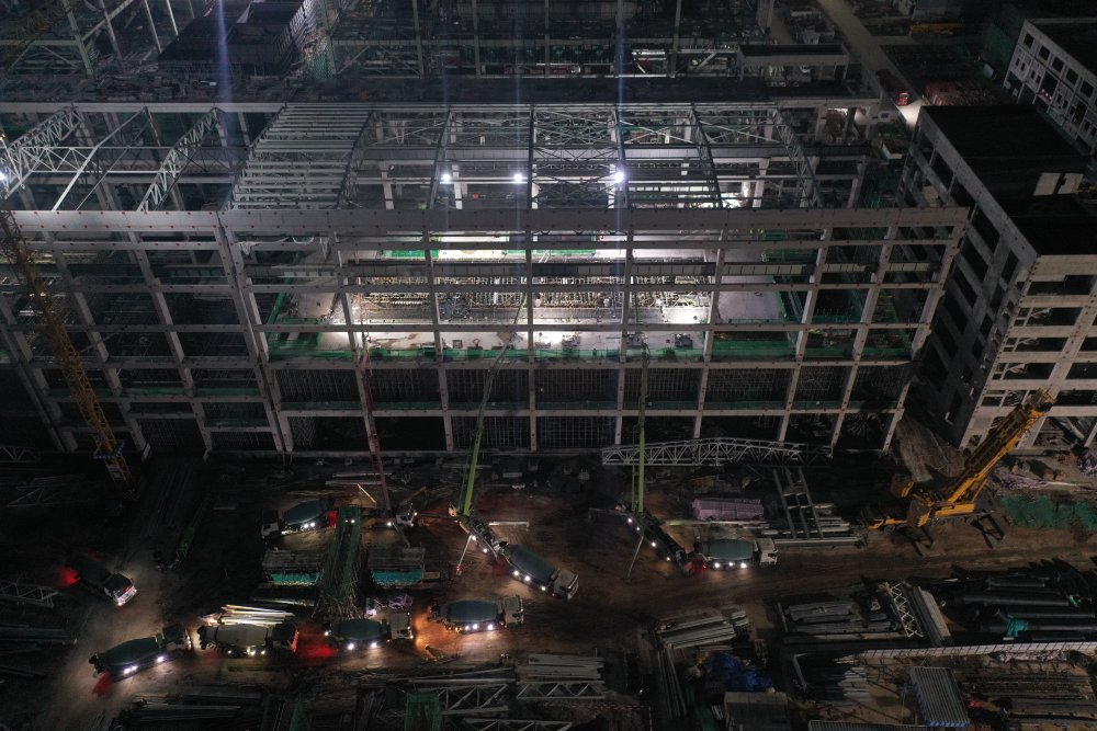 1800m3、21小時 見證陜煤建設(shè)黃陵電廠主廠房項目汽輪機建設(shè)新突破