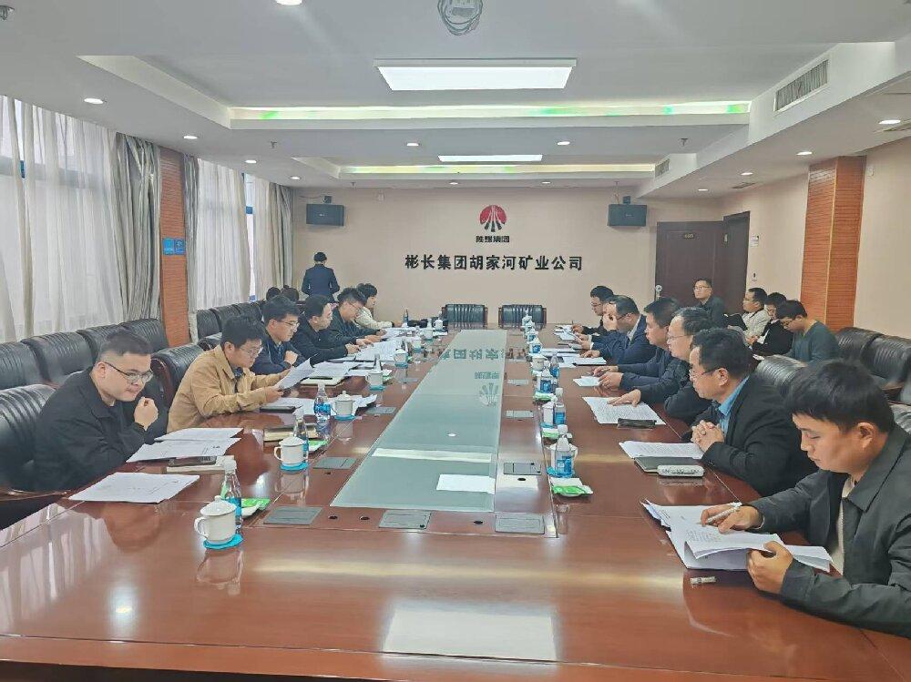 陜煤建設(shè)渭南分公司承建的胡家河二號風(fēng)井項目兩項單位工程順利通過竣工驗收