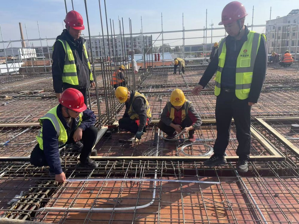 陜煤建設(shè)內(nèi)蒙古分公司第一項目部：一團(tuán)隊攻堅雙項目，全力沖刺四季度“全年紅”