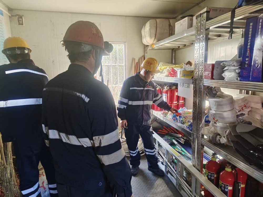 陜煤建設(shè)洗選煤運(yùn)營(yíng)公司澄合山陽(yáng)運(yùn)營(yíng)項(xiàng)目部：嚴(yán)抓冬季“三防”  筑牢安全暖防線(xiàn)