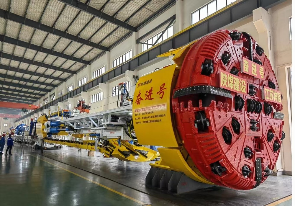 陜煤建設(shè)礦建二公司：實(shí)干篤行鑄佳績 創(chuàng)新攻堅(jiān)譜新篇