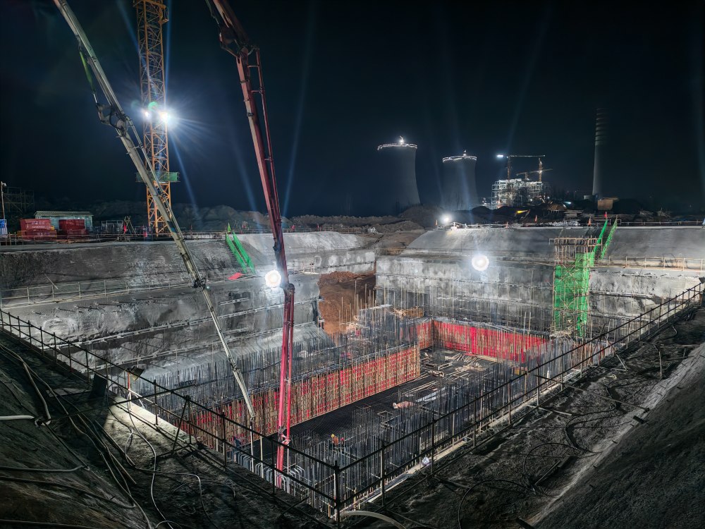 36小時澆筑3859方混凝土，陜煤建設(shè)韓城分公司土建十六項(xiàng)目部以“硬核”實(shí)力鑄就信陽電廠鋼鐵脊梁