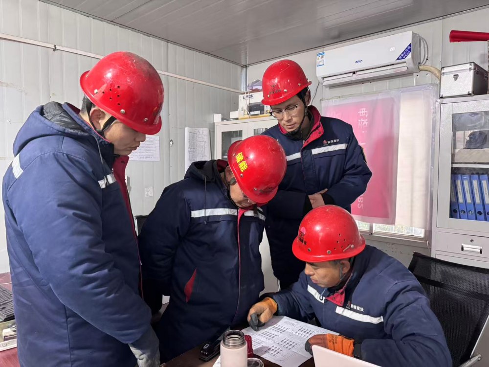 陜煤建設(shè)機電安裝公司新能源項目部：抓項目、強管理、穩(wěn)安全 精準(zhǔn)發(fā)力開新局