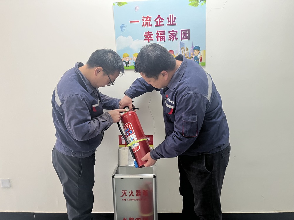 陜煤建設(shè)銅煤公司第七項目部：用暖心關(guān)懷為春節(jié)值守保駕護航