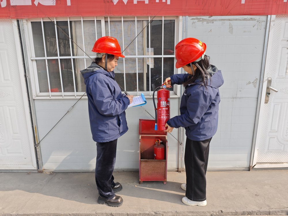 工地綻芳華，她們了不起！