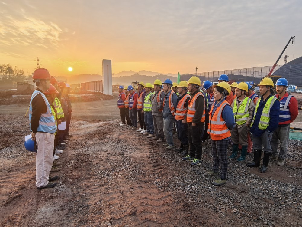 陜煤建設(shè)銅煤公司扎實(shí)開(kāi)展重大事故隱患判定標(biāo)準(zhǔn)學(xué)習(xí)運(yùn)用活動(dòng)