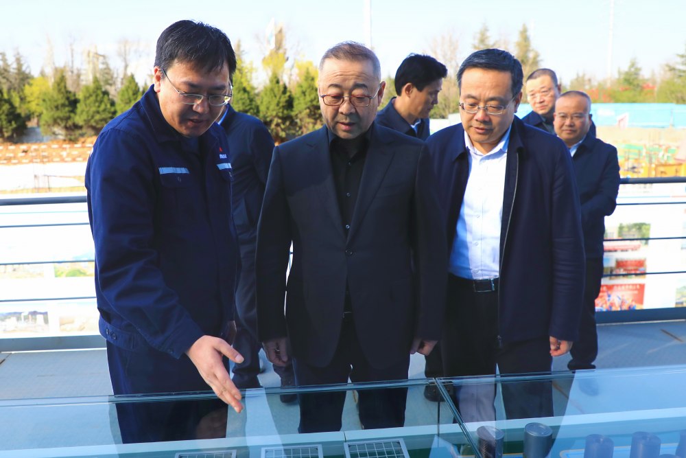 陜西省發(fā)展改革委黨組書(shū)記、主任王青峰蒞臨銅創(chuàng)能材項(xiàng)目調(diào)研指導(dǎo)工作